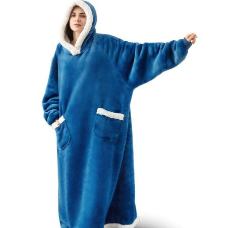 Manta com mangas e capuz azul com bolso frontal